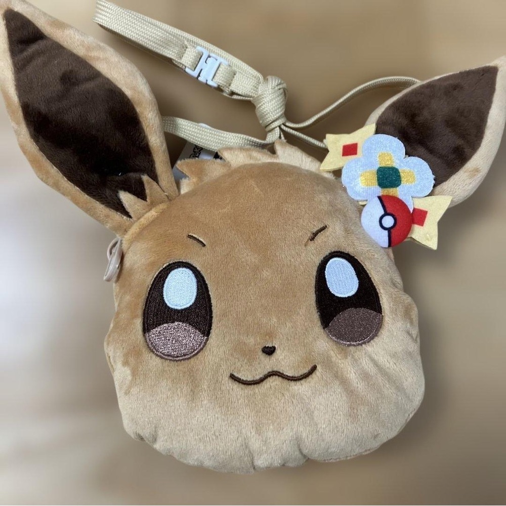 Pokemon PokePark Kanto Eevee pass case bag